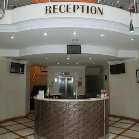 Morning Side Suites Aliayabiagba Luaran gambar